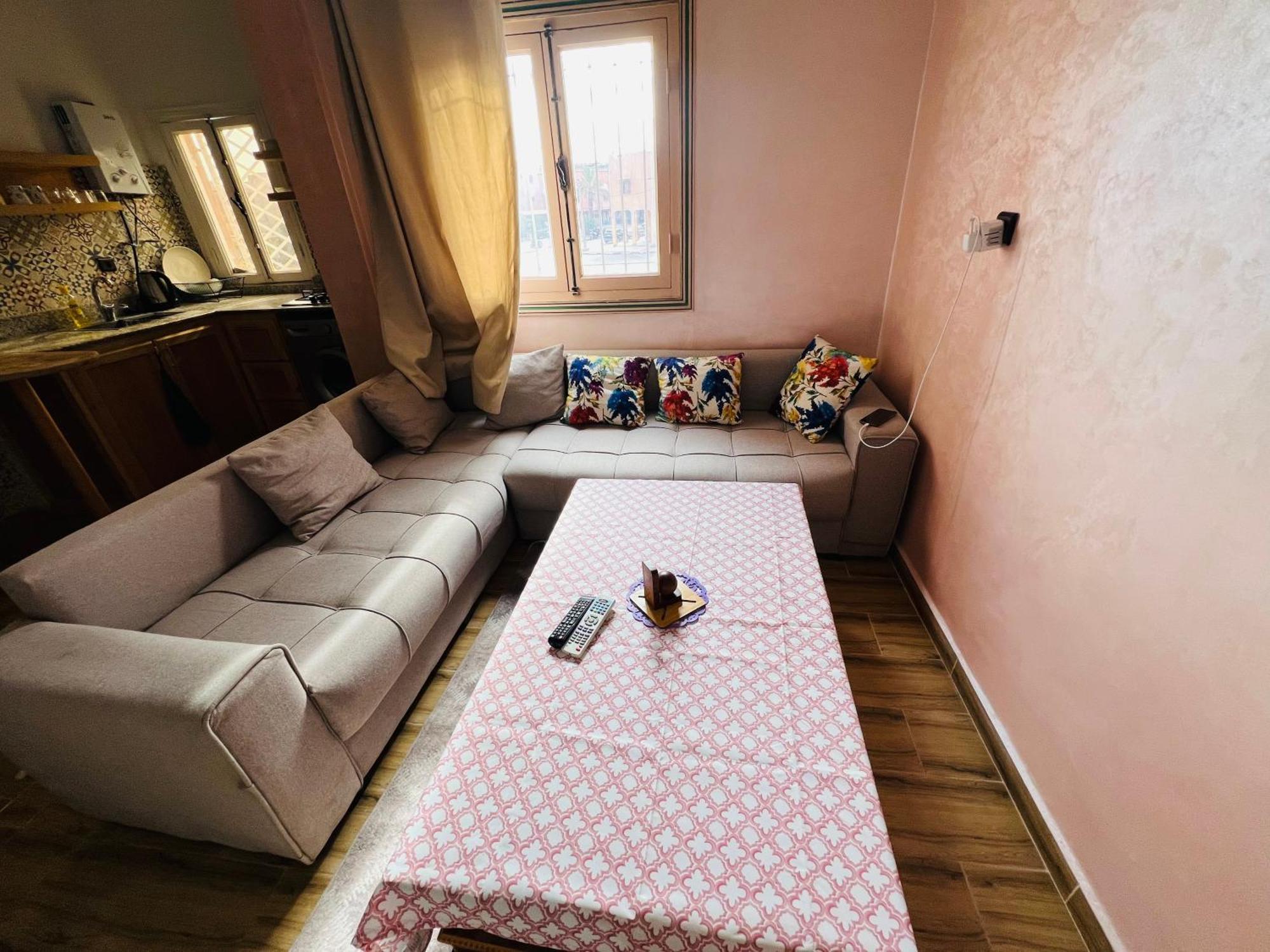 Julie'S Airport Apartment 马拉喀什 外观 照片